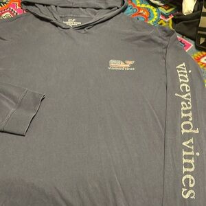 Vineyard Vines- 100% Cotton Hoodie LS T-shirt- XL soft Red, White, and Blue